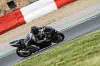 cadwell-no-limits-trackday;cadwell-park;cadwell-park-photographs;cadwell-trackday-photographs;enduro-digital-images;event-digital-images;eventdigitalimages;navarra;no-limits-trackdays;peter-wileman-photography;racing-digital-images;trackday-digital-images;trackday-photos
